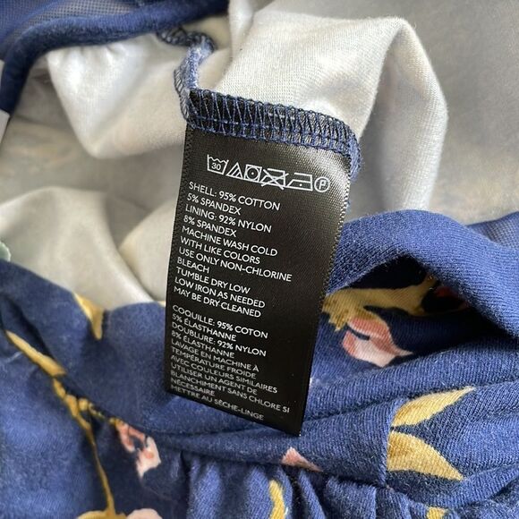 Kimchi Blue Rebecca Floral Open Back Halter Mock Neck Romper S - Navy Blue - Picture 9 of 9